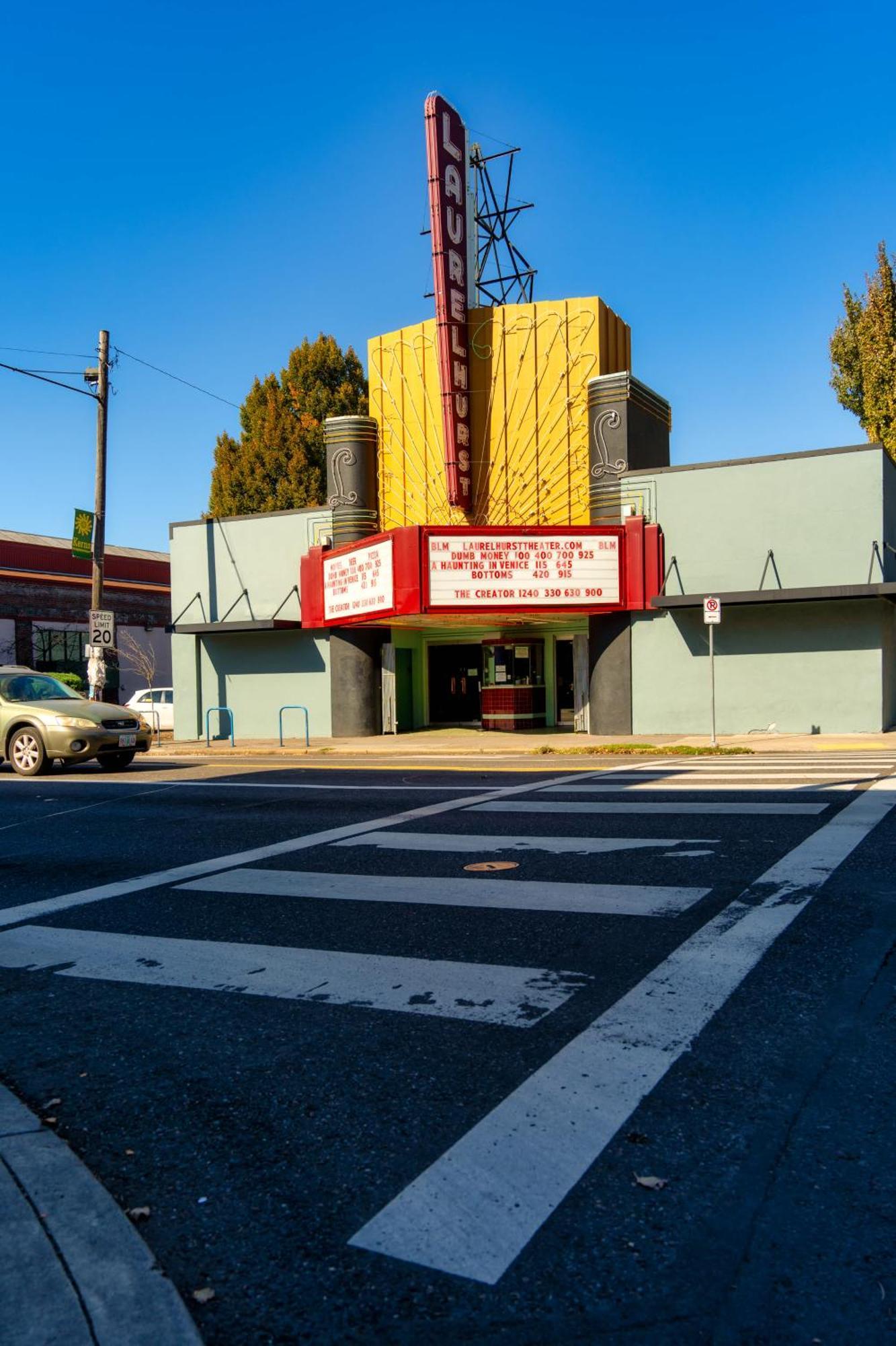- Pdx Art Deco Lounge - Local Eateries, Bars & Shops Portland